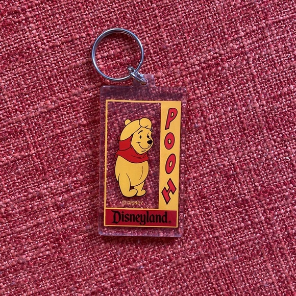 Disney Accessories - VTG 90’s Disneyland Winnie the POOH Keychain Disney